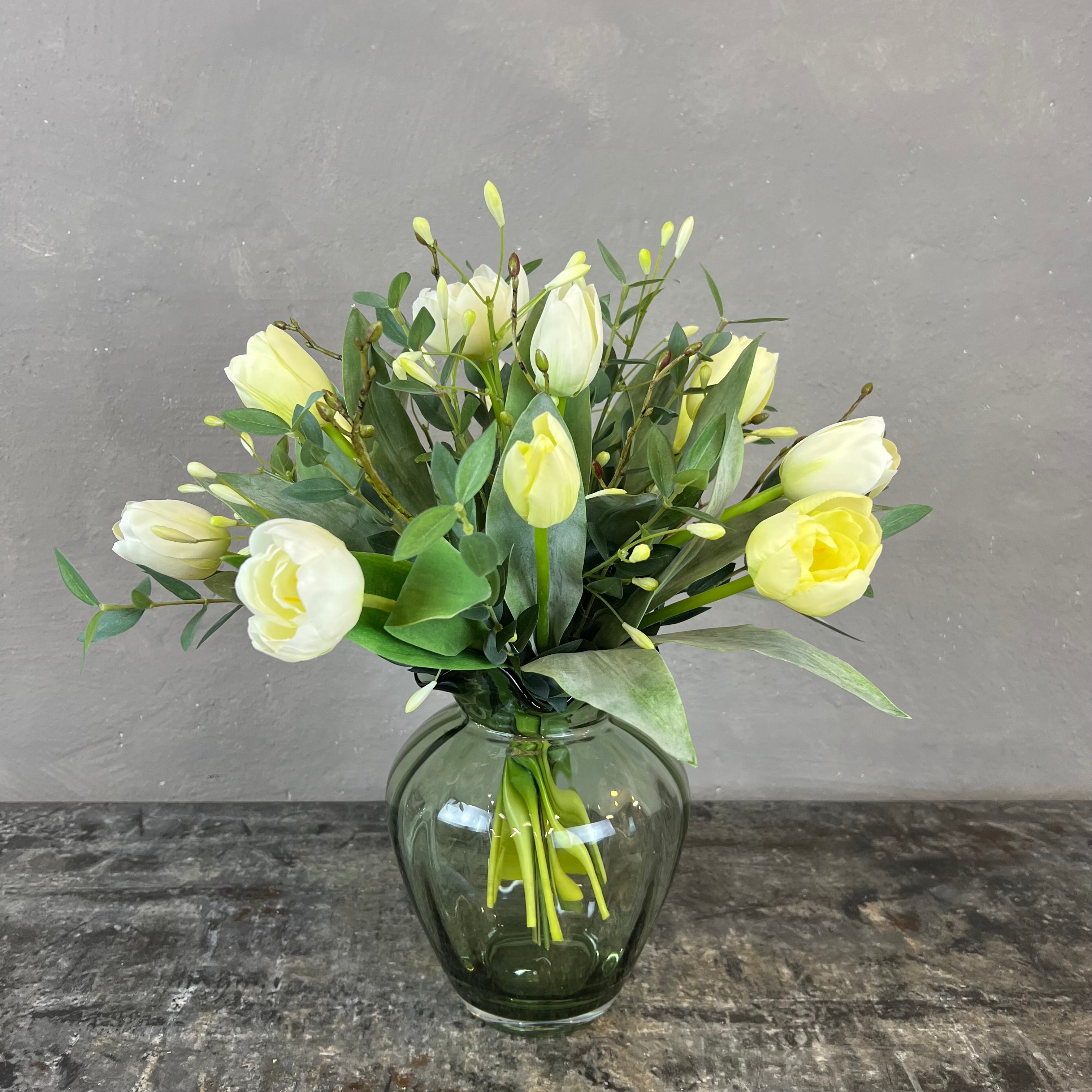 Elegante Hvide Tulipaner